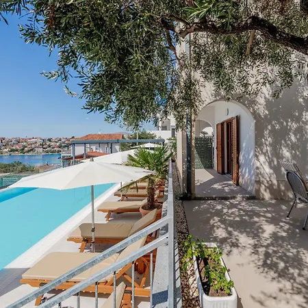 Pensión Eden Adults Only 3*